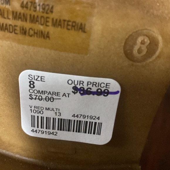 Comfort Est. 1946 Red Plaid Chunky Boots with Faux Fur 8 NWOB - Picture 10 of 10